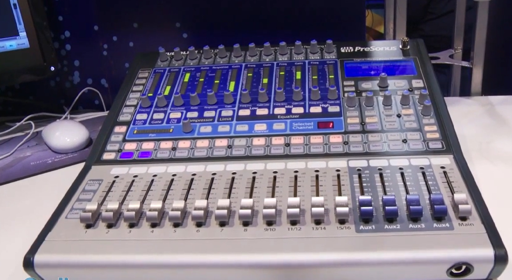 Presonus StudioLive 16.0.2 USB 16x2 Live/Recording Digital Mixer w